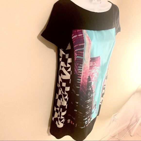 Alice & Trixie Silk Cityscape Shift Dress - Picture 4 of 8